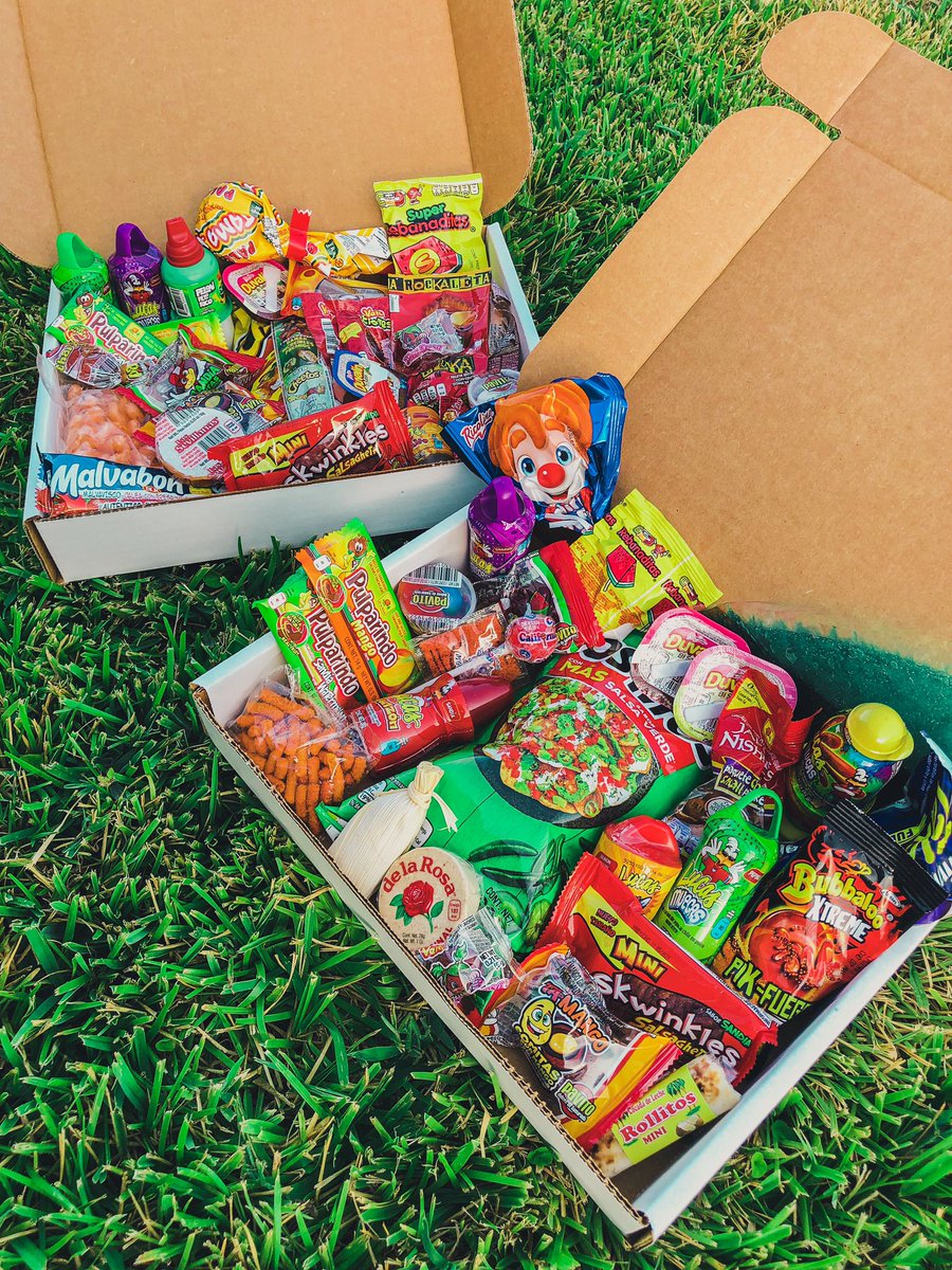 evelinvogues's tweet photo. If you’re from Houston &amp; you crave some of those delicious Mexican candies, make sure to follow ( @MercadoMilo_ ) on Instagram for some Mexican dulces in a box🔥😁🇲🇽🍬🍭
RT
#MercadoMilo https://t.co/p8vokcATxk