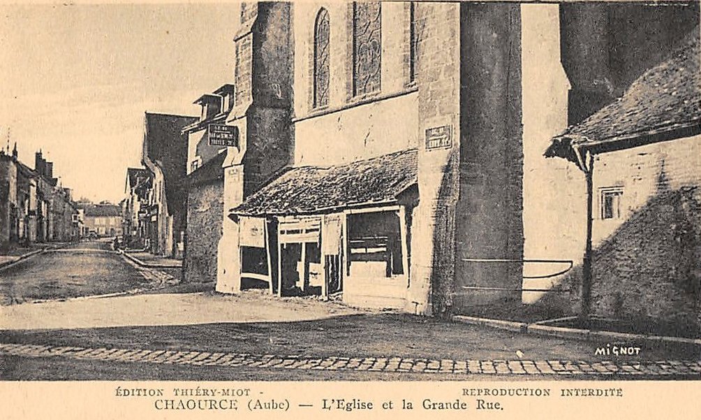 Chaource_Aube's tweet photo. 👉👉 La saga de l'été continue sur Chaource en cartes postales anciennes ...
⚪️🔶 Durant l'été retrouvez quelques clichés de Chaource d'autrefois ...
#Chaourceautrefois #Chaourcejadis #routedeTonnerre #lesPromenades #ruedeletape #ruedesRoises #egliseSaintJeanBaptiste #granderue https://t.co/AgvybulyMZ