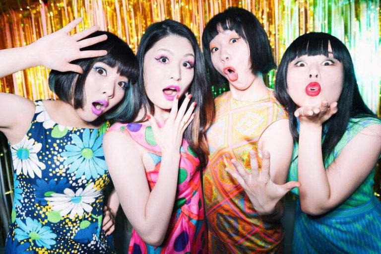 JapanConcertTix's tweet photo. 【OTOBOKE BEAVER】
Having played at SXSW, Coachella and Fuji Rock, as well as numerous venues in the UK, the girl punk band from Kyoto is slowly but surely losing their 'insider tip' status.
https://t.co/YcmlPs24JQ
#otobokebeaver #punkgirls #girlspunk #japanconcerttickets https://t.co/K7C4KUMxXC