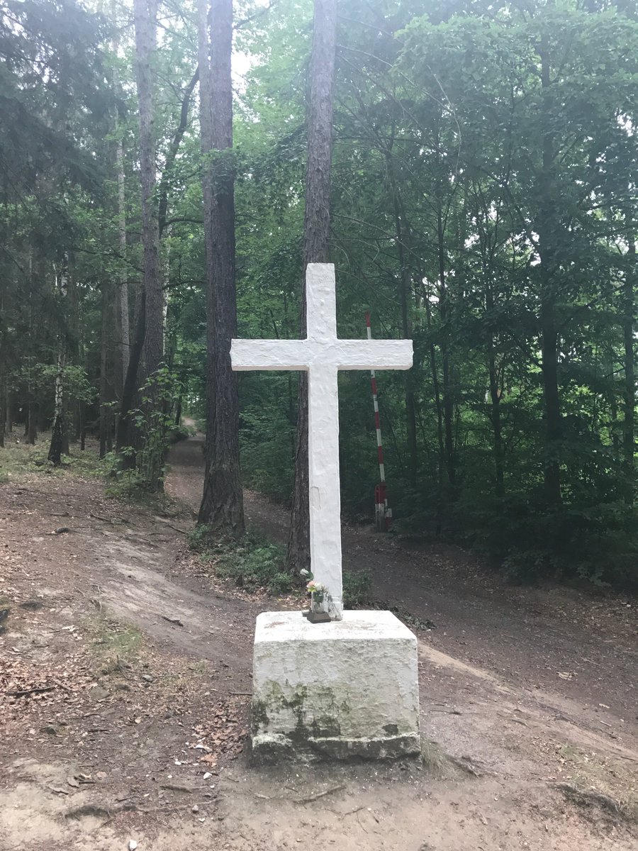 retroturistika's tweet photo. Křížky a boží muka 10 - okolo Chotěšova #holy #heritage #czechiaheritage #history #chotesov #monastery #cesko #visitczechia #czechia #zemeceska #vylet #putovani #turistika #trip #travel #Tourist #intersting #travelphotography #landscape https://t.co/mzXSexcKZu