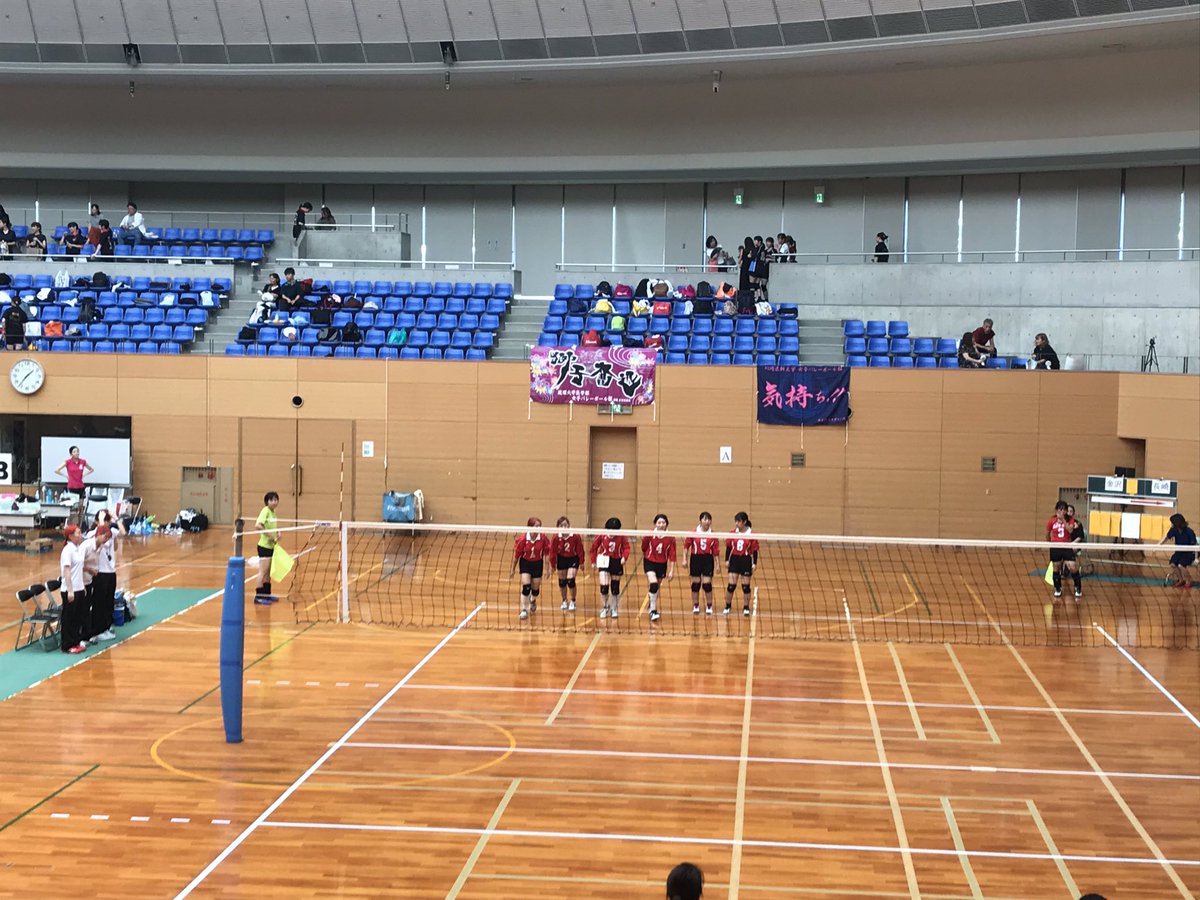 2_paoooooon's tweet photo. 後輩たちの西医見て、懐かしくなって、熱くなって、こなやす幸太むらい頑張れ〜とか、えむりんたもう少し〜とか、いい気持ちになりながら、可愛い店員さん（妹）がいる居酒屋さんで明るい時間からビールなんて

西医のみんな！明日も頑張れ！！ https://t.co/Yt3yQYAhuL