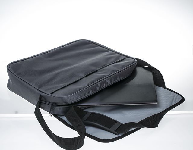 PLM Çanta:
-%100 Yerli üretim
-PLM Kalitesi
-Uygun Fiyat
-Geniş ürün çeşidi
-Ergonomik
-Modern
-Estetik
-Kullanışlı
Tüm Türkiye'de elektronik marketlerde ve online'da🛒🛒🛒 #plm #plmcase #çanta #canta #laptop #laptopcantasi #promosyon #picoftheday #instadaily #instagood #follow…