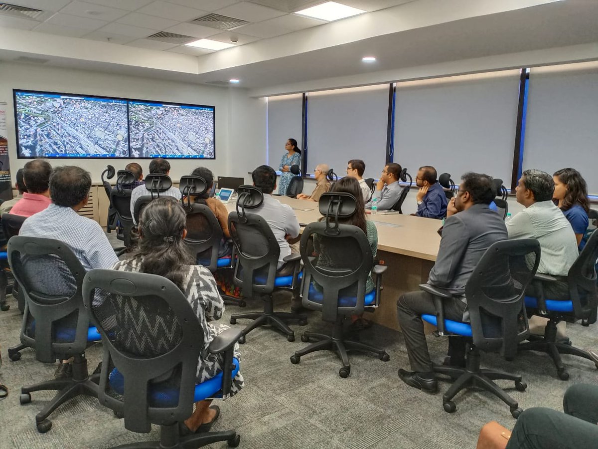 IFCCI1's tweet photo. #IFCCI #TechnologyCommittee is organizing an exclusive site visit to @3DSIndia - #3DEXPERIENCE Center in #Chennai today. Ms. Renuka Srinivasan, SIMULIA WW Services at #DassaultSystemes introduced 3DEXPERIENCE marketplace and its integrated applications in the #Aerospace industry. https://t.co/IwIDI1tzAR