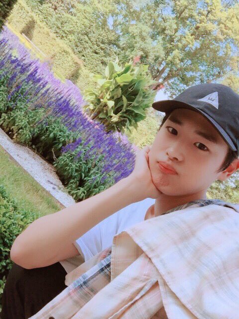 buai_akradech's tweet photo. งวกเงางุ้ยง่า https://t.co/cNvH3opG0p