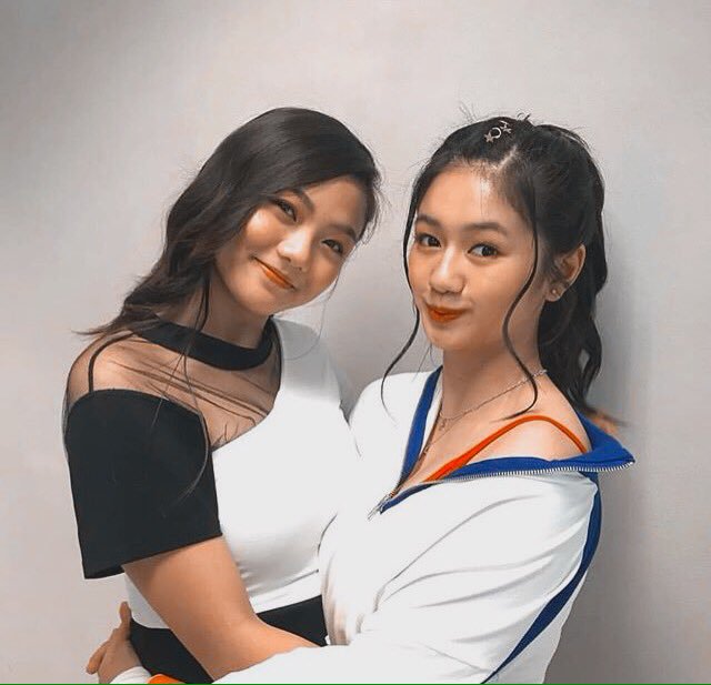 TEAMArJel's tweet photo. @kaori_oinuma .te kao  congratulations  sayo  at  belated  Happy birthday to you 🎂🎂🎂🎂❤❤ you https://t.co/4XWzdIToDP