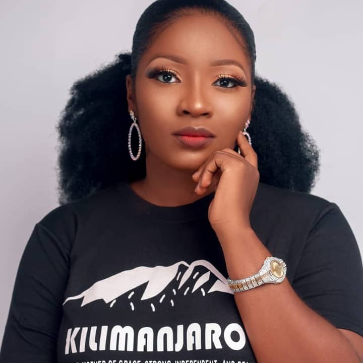 Bisola_JLK's tweet photo. Permit me to blow your mind because it's my birthday #Augbaby #Leoseason https://t.co/5wJFpaJdzg