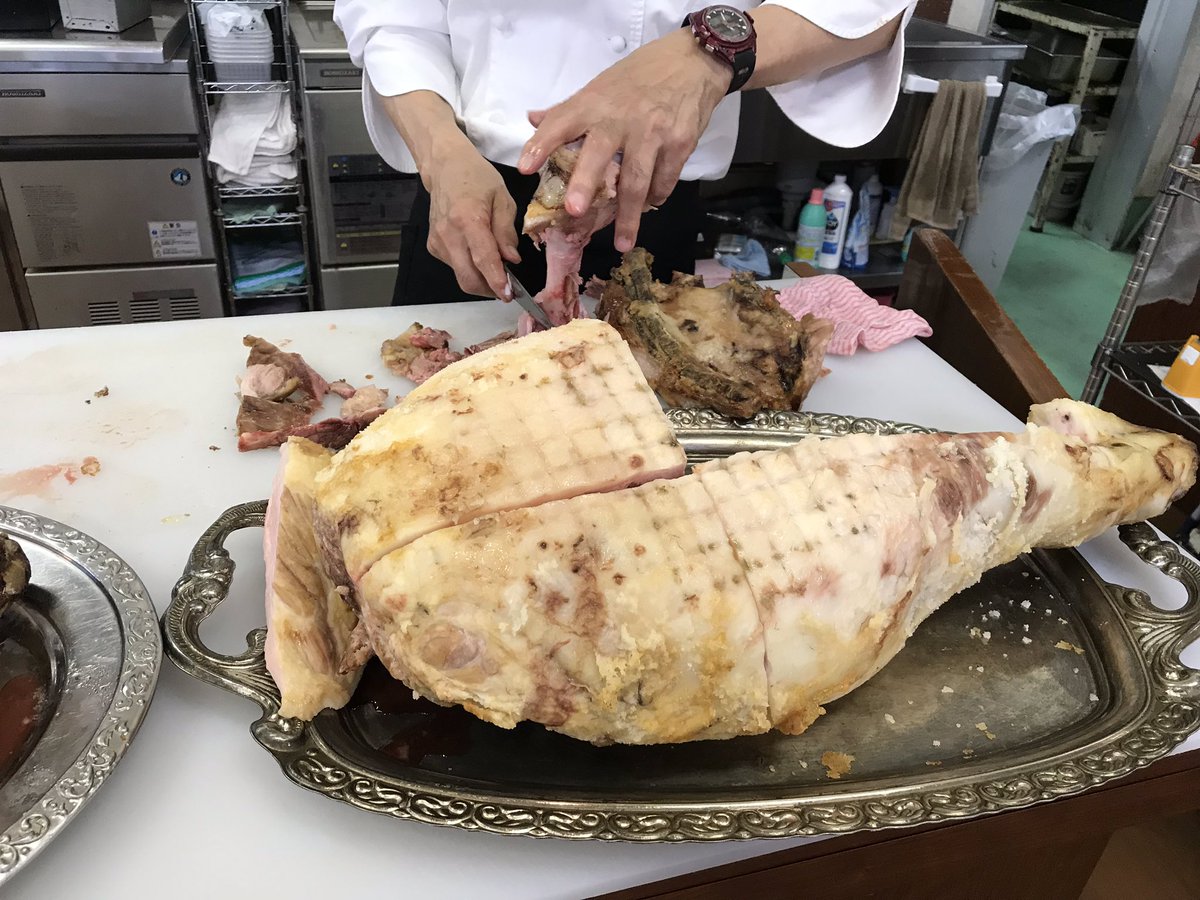 キュイジーヌコウ 今年で13年やってきたお店が今年の9月末で閉店することになりました 閉店企画としてランチバイキングを開催しているので 是非お越しください 宮城県仙台市泉区高森7 2 キャラウェイ一階 022 777 3776 宮城においでよ T Co