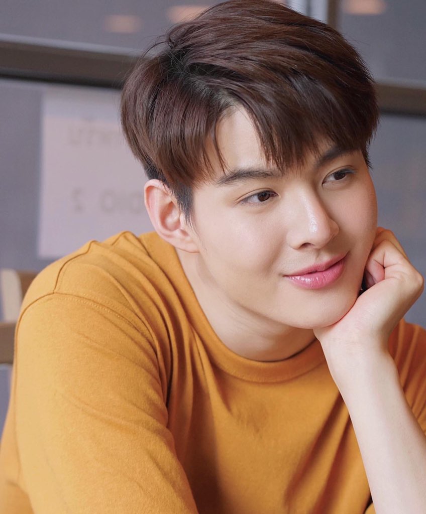 Cassie04171005's tweet photo. @Kissboys_TH waiting for the song
#ดีต่อใจ #KissBoysTH #Saint_sup #springSaint https://t.co/pLbHnBIE1o