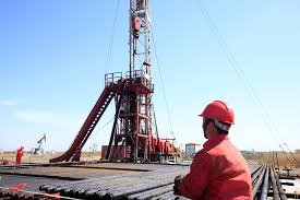 OilGasCongress's tweet photo. For Norwegian carbon capture and storage project, Semisub to drill Eos test well east of Troll field.

#petroleum #petrol #oilandgas #drilling #petroleumengineering #petroleumindustry #petroleumgeology

For More information:https://t.co/ryJhUcknCC https://t.co/fYXwkzsuPv