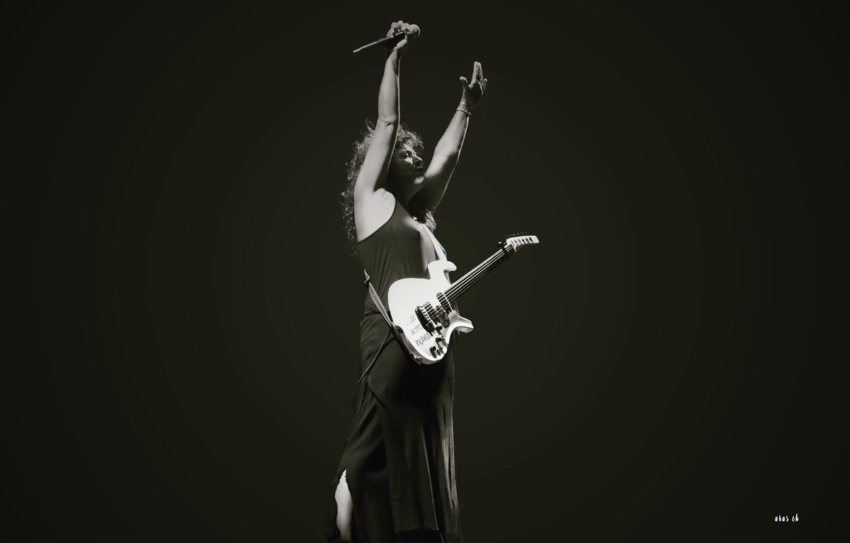 Recuerdo de un concierto <a href="/RosanaOficial/">Rosana Arbelo</a>