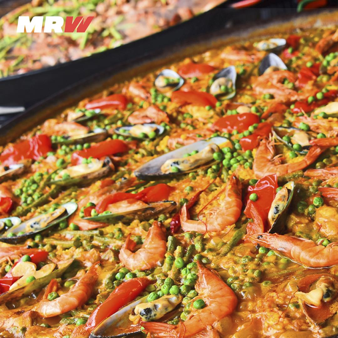 [BLOG MRW] Dicen que existen tantas paellas como personas se atrevan a cocinar este gran clásico de la #gastronomía española. Repasamos las variedades más conocidas de la #paella...¡Buen provecho! 🥘

👉¿Cuántas variedades de paella puedes comer en España? blog.mrw.es/cuantas-varied…