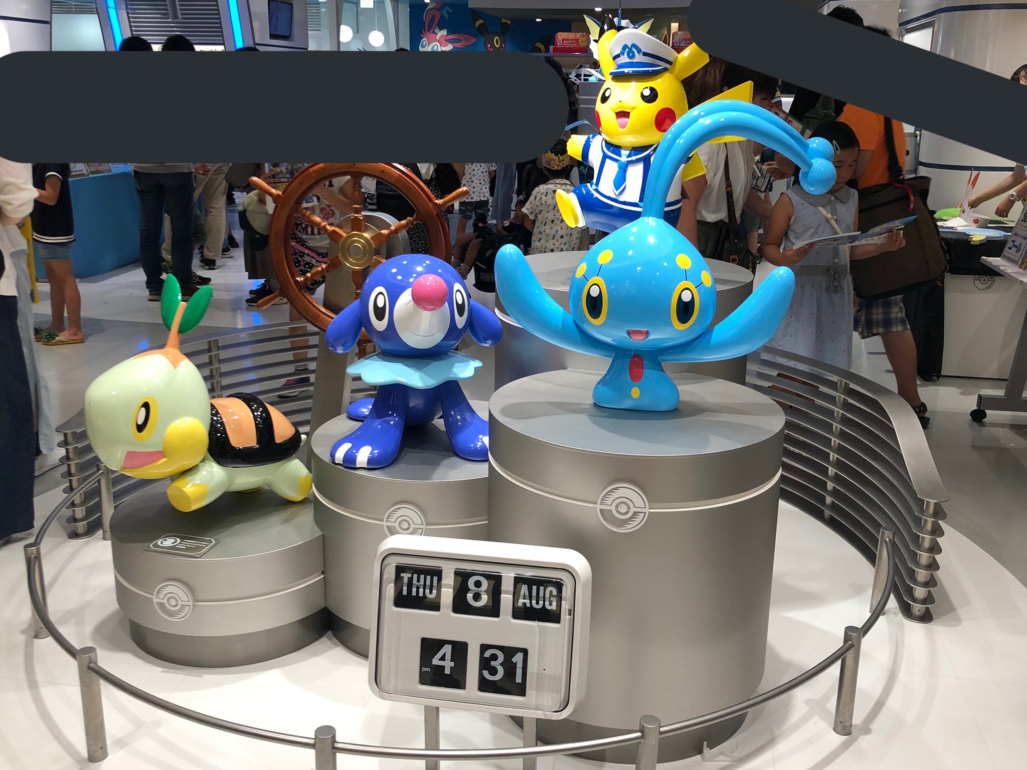 ポケモンセンターヨコハマ 夏休みの混雑状況をチェック レジはどれくらい並ぶ 猫のしっぽに殴られたい