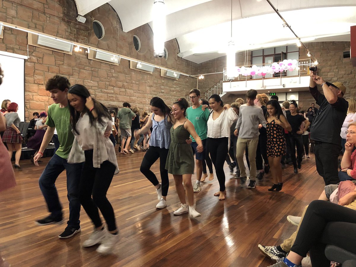 esdfinearts's tweet photo. A little Ceilidh country dancing for you. If you look carefully, you should see ESD students in the center and other places. #esdarts #esdallas #ESDKillsMonsters #esdtheater #esdtakesthefringe @AHSTFEdFringe @EpiscopalDallas https://t.co/hBC9buyZsX