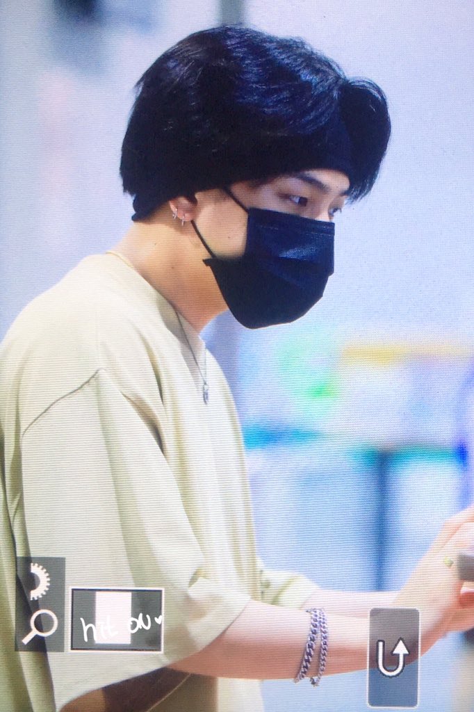 190808 kix
긔여운척하는게 반칙이다🥰

#아이콘 #ikon #동혁 #김동혁 #donghyuk #ドンヒョク 
<a href="/D_dong_ii/">김동혁</a>