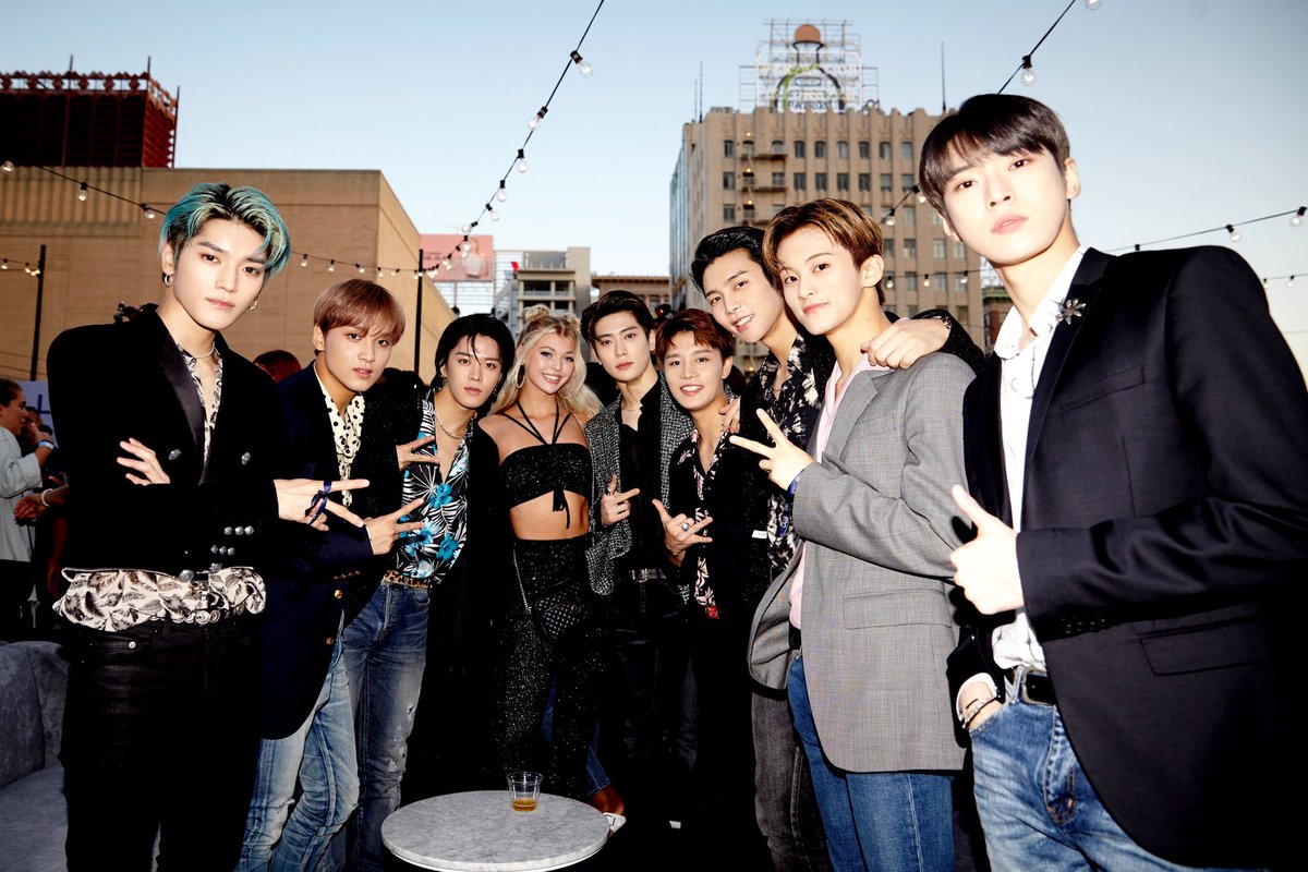 NCTsmtown_127's tweet photo. We met some awesome people at Capitol Congress!! So much talent in one place 🤯 hahaha @lilbaby4PF @iamlorengray @capitolrecords

#NCT127 #NCT #CMG #CapitolCongress https://t.co/zeng0NxIZf