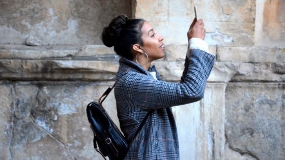 Webinars4you's tweet photo. Student Recruitment Trends: Why You Should Do More Video Marketing for your University https://t.co/SDZC8Sq4UC https://t.co/fCZDBMlqeT