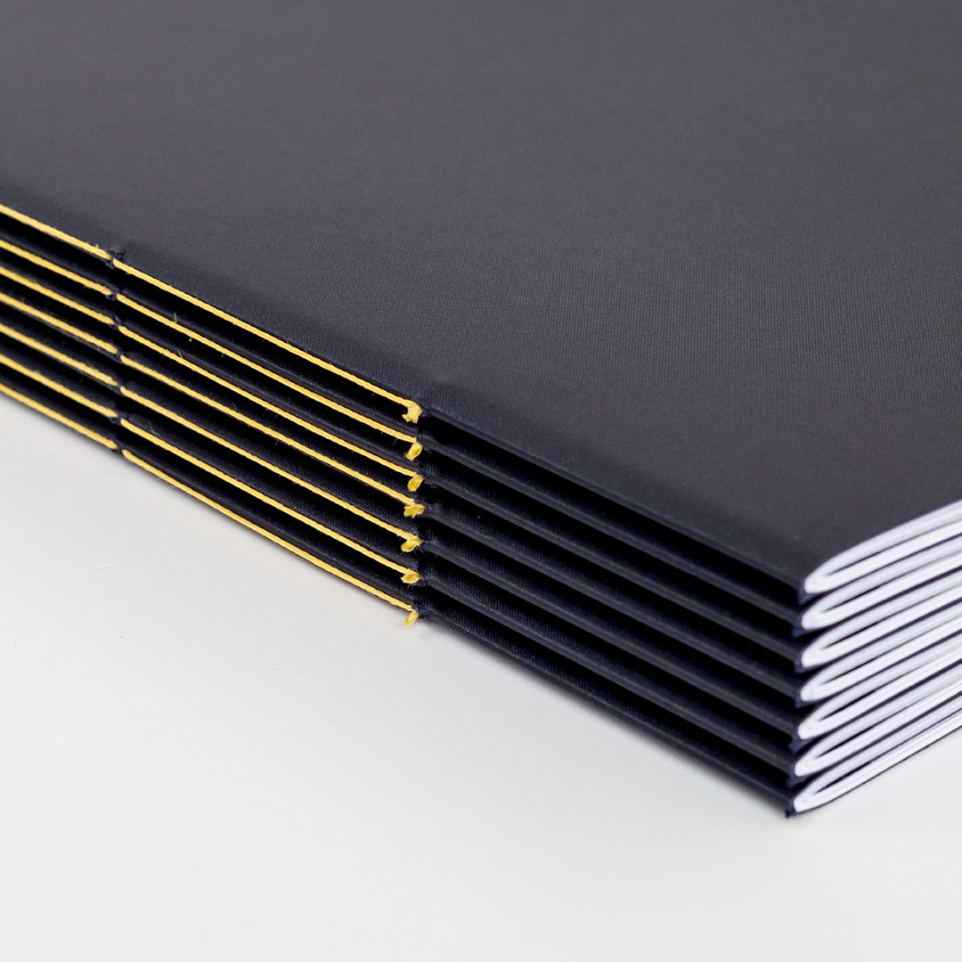 we_are_chilli's tweet photo. Subtlety, minimalism, elegance... a magazine for Wooninrichting Oosterlinck #wearechilli #logo #logodesign #branding #print #hotfoil #bookbinding #magazine #brochure #interior #graphicdesign #igepalunar #igepa @IgepaBelux https://t.co/R1BL2WLxt4