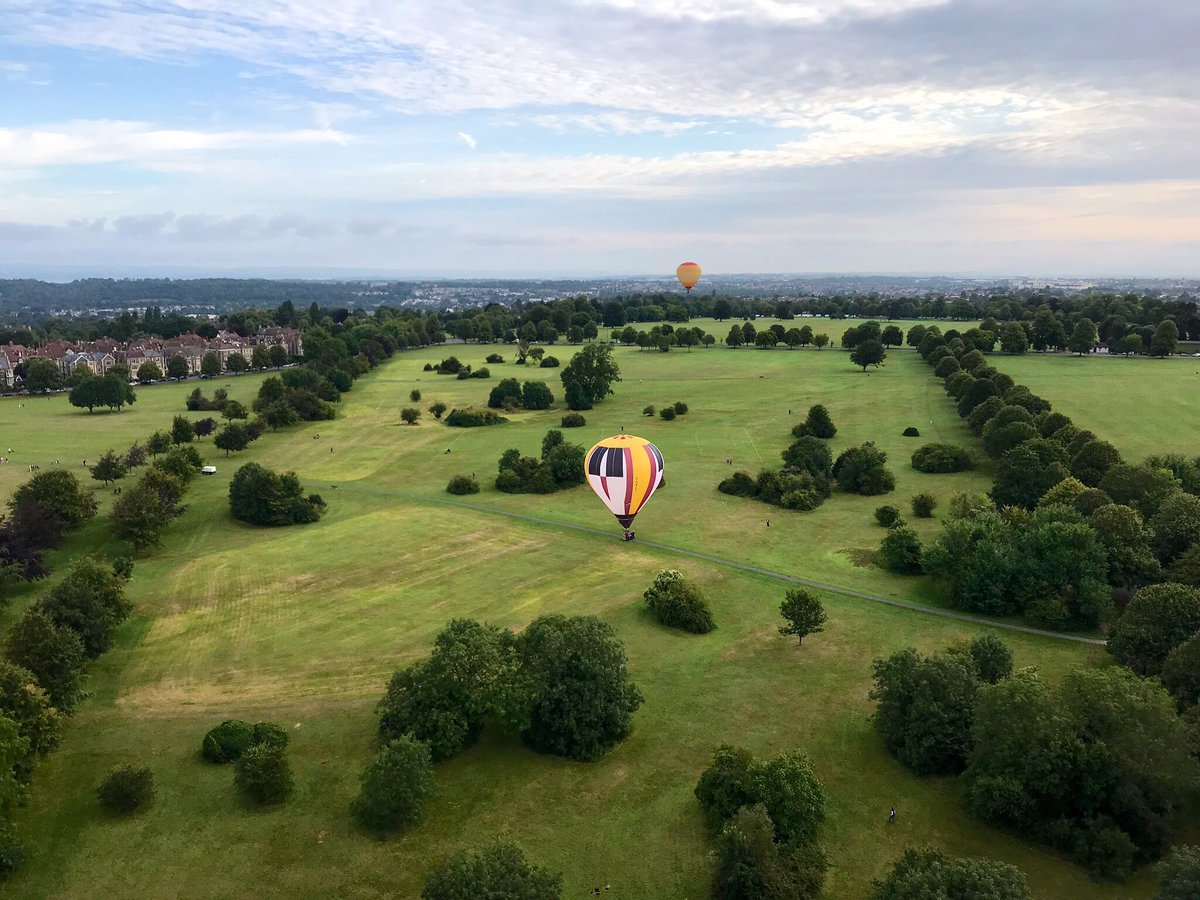 phoebe_moore's tweet photo. @bbcrb is up in the sky for the #Bristol #Balloon Fiesta! 😍😍😍 Tune in tonight with @adam_crowther to hear a special track recorded by @jamiecruick inside the basket over the Clifton Suspension Bridge 🎤 📻🔊🎼 https://t.co/7ye6IQtxnx