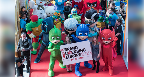 toyworldmag's tweet photo. How can toy licensing recover its sparkle? Part 3: https://t.co/0RE3XmTjNk @bleurope @Baulchtweet #licensing #licensees #licensors #survey #research #oursurveysays #slicensing #greyimports https://t.co/IoVGw5qdJh