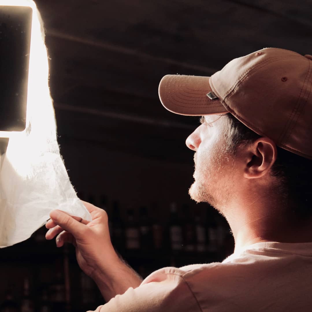 WoollyDream's tweet photo. Woolly Dream in action on day 1 of shooting a commercial for one of our clients!♦️♣️👯‍♂🎩🤵🍸                                                 All will be revealed very soon! 😉🎬
#production #videoproduction #filming #commercial #nightshoot #lights #camera #filmshoot #London https://t.co/zVdBCf3jTy