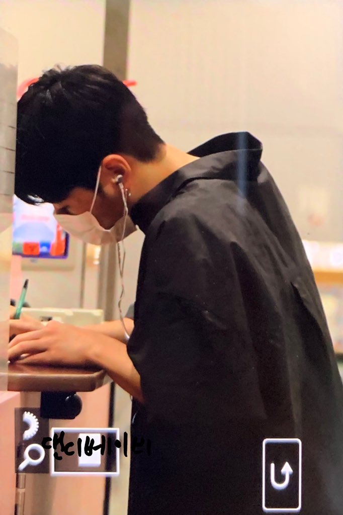 댄디베이비✨ tweet media
