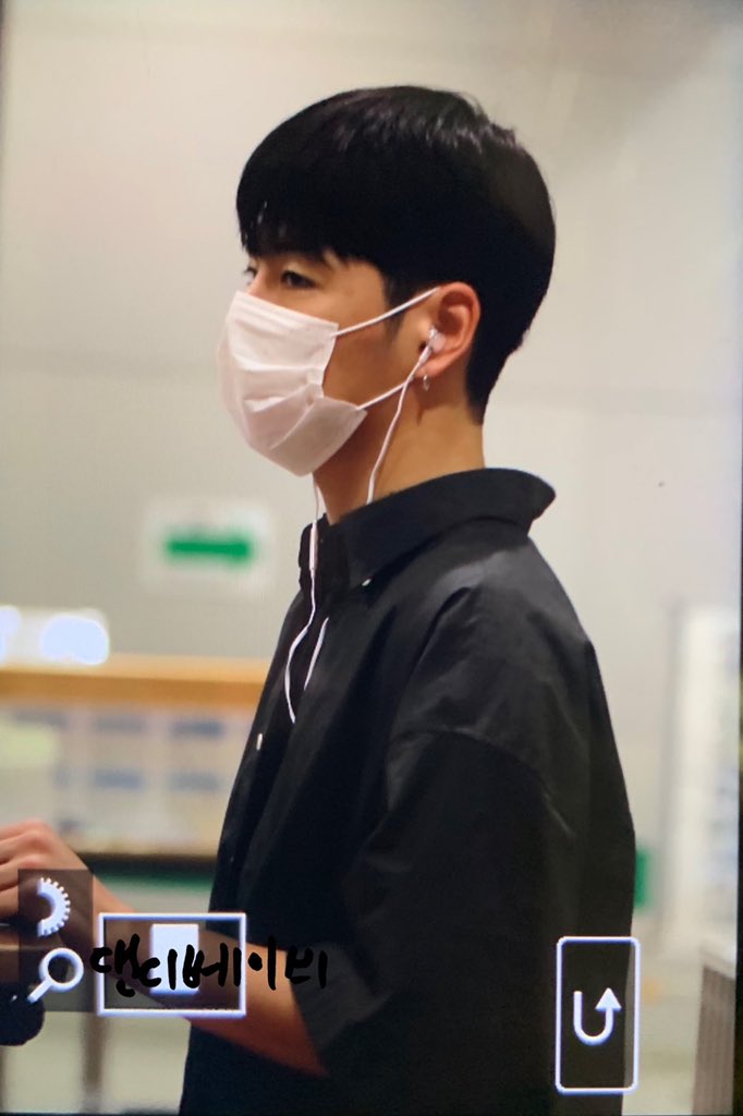 댄디베이비✨ tweet media
