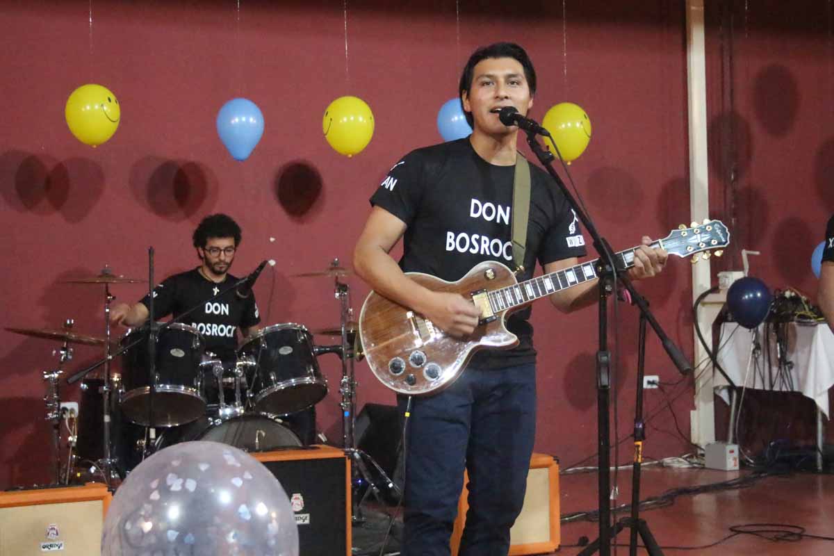 infoANS_EN's tweet photo. #Ecuador – “#DONBOSROCK”: a youth band for young people 

https://t.co/fkS20fn5yi https://t.co/renui5Ekwz