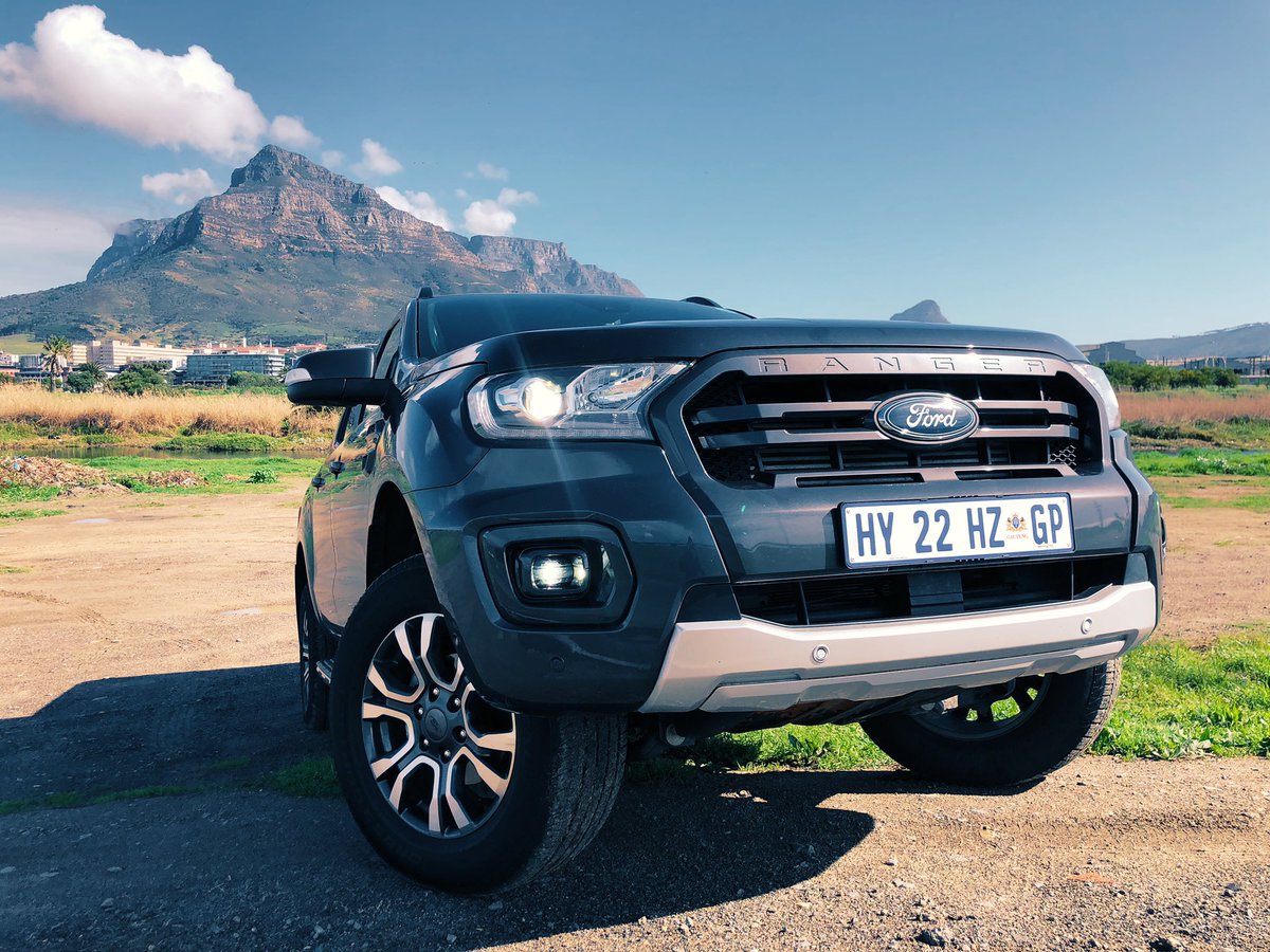mtura712's tweet photo. Can you spot the tourist attraction famous @TableMountainCa ? try to never mind the @FordSouthAfrica #Ranger #Wildtrak ,it’s flexing it’s muscle and getting ready for long weekend trip and testing the  standard Hill Launch  Assist technology! #BringIt ,Happy Long Weekend! https://t.co/sN2WvMPLGs