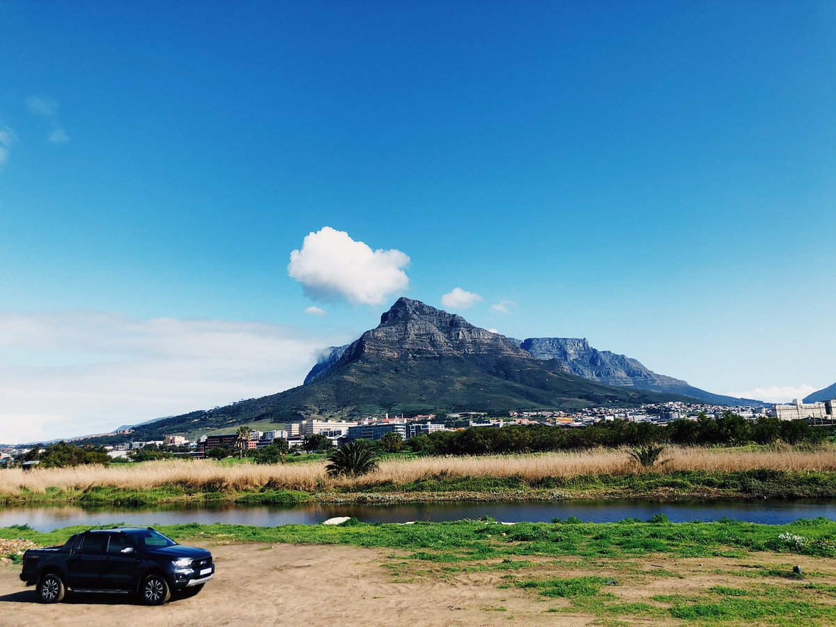 mtura712's tweet photo. Can you spot the tourist attraction famous @TableMountainCa ? try to never mind the @FordSouthAfrica #Ranger #Wildtrak ,it’s flexing it’s muscle and getting ready for long weekend trip and testing the  standard Hill Launch  Assist technology! #BringIt ,Happy Long Weekend! https://t.co/sN2WvMPLGs