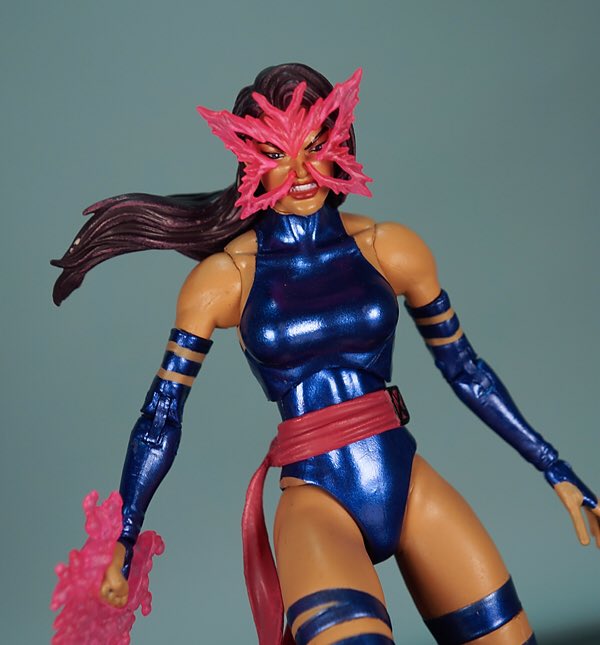 New Marvel Select review up! This time on the brand new <a href="/CollectDST/">Diamond Select Toys</a>  Psylocke figure!

Watch it here at youtube: youtu.be/30kddfHt3LA

Or head here to check it out at my blog with a photo gallery: actionfeatures.net/2019/08/toy-ta…