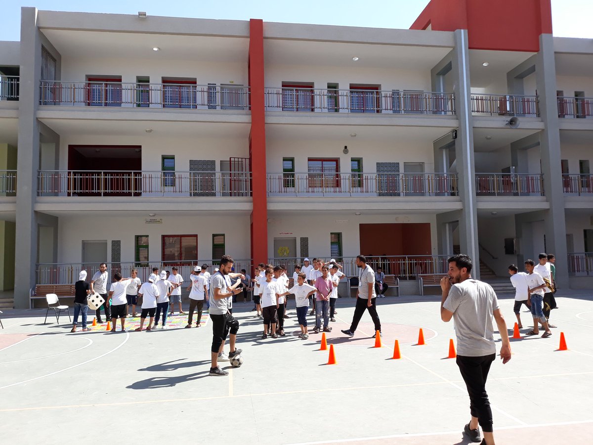 benoitsicard's tweet photo. Excellent opportunity for children in #Gaza to have fun during summer! Thanks to @UNICEFpalestine activities organized, thousands of boys and girls could have a space to play. 🏐⚽️🏆🎨🎭
@UNICEF
#ForEveryChild https://t.co/uVStSQxLRp