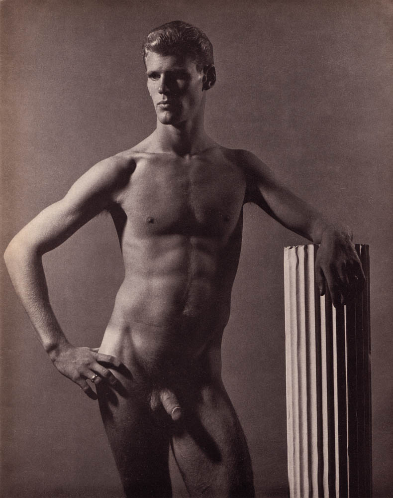 creatureblackl1's tweet photo. Joey Singer [Photos by Troy Saxon Studio] Kansas City, Missouri, 1967 #joeysinger #troysaxonstudio #vintagemen #gaymen #vintagegay #nakedmen #nakedgay #gay https://t.co/RwUxQ3e970