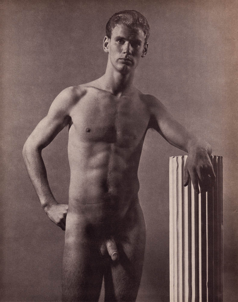 creatureblackl1's tweet photo. Joey Singer [Photos by Troy Saxon Studio] Kansas City, Missouri, 1967 #joeysinger #troysaxonstudio #vintagemen #gaymen #vintagegay #nakedmen #nakedgay #gay https://t.co/RwUxQ3e970