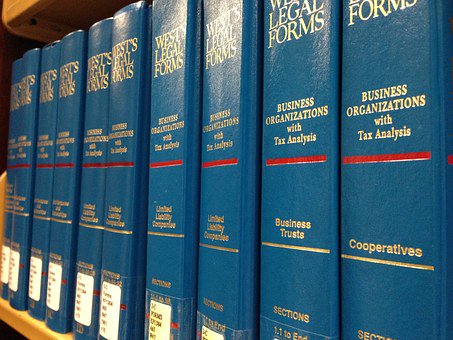 ADANational's tweet photo. Many federal agencies issue regulations, provide technical assistance, and enforce different sections of the ADA. Wondering what agencies enforce the different parts of the ADA? Visit https://t.co/w2Vkw5yHVR to learn more.
#ADA #Regulation #ADALegal https://t.co/V4o2NAGakl
