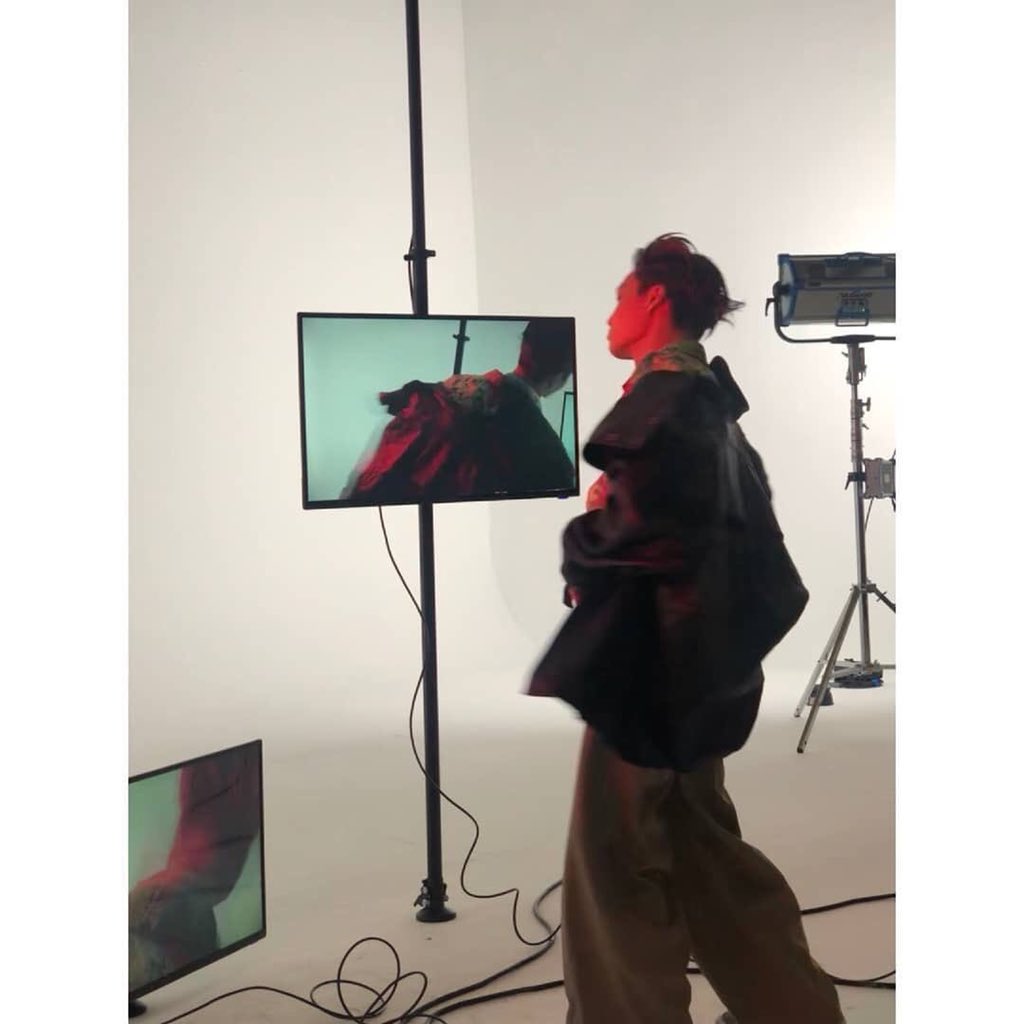 exokai_jp14's tweet image. 빙그르

#88DAY_KAI
#EXOKAI #KAI #엑소카이 #카이 ⁠   
#EXO⁠ ⁠ @weareoneEXO⁠ ⁠ #엑소