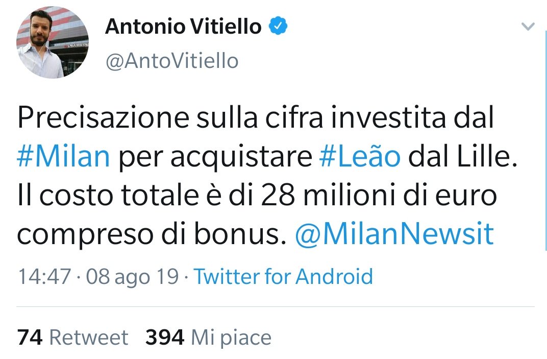 IvanandPaolo's tweet photo. #RafaelLeao #Milan 😉 https://t.co/NzXpD7zt8k