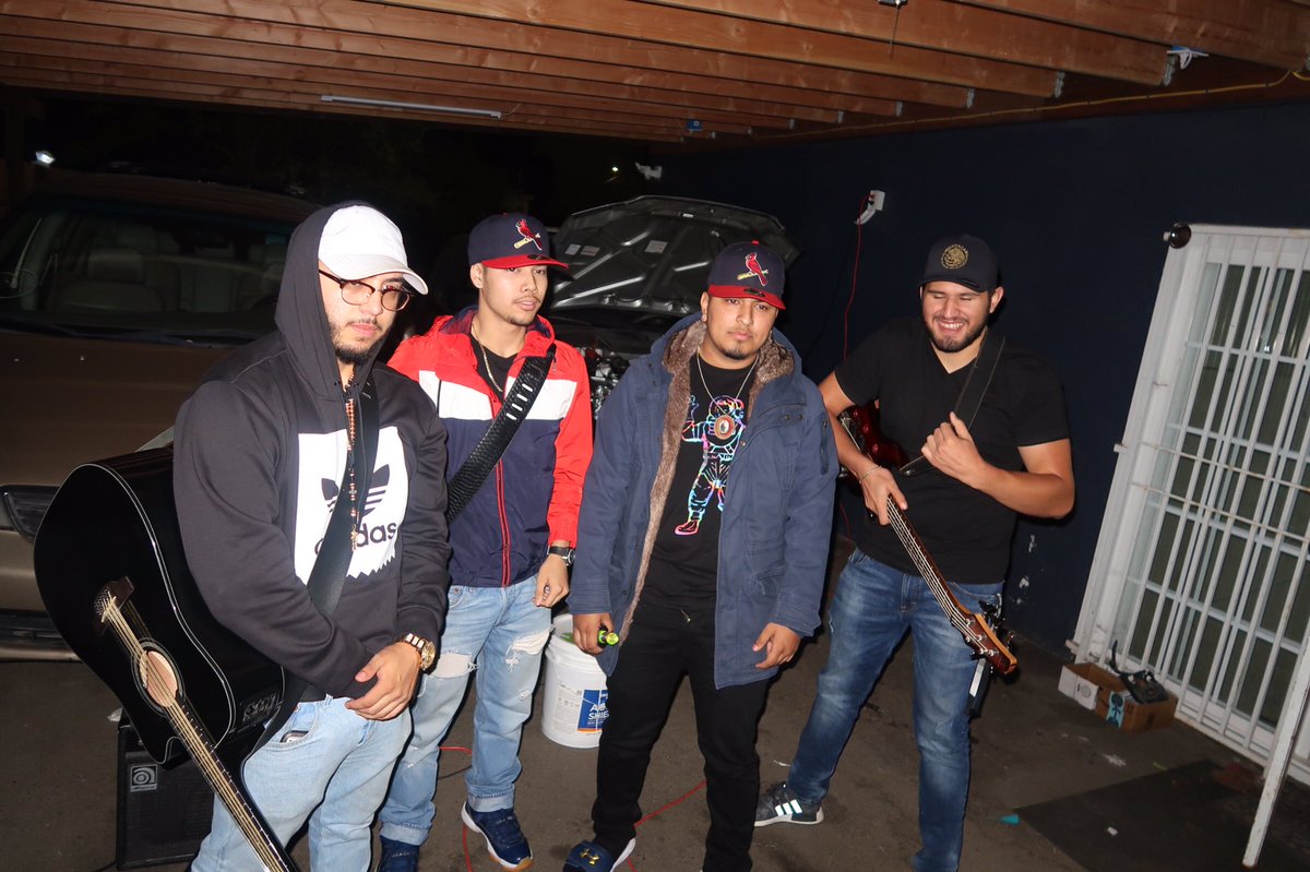 JRFilms_'s tweet image. 📽🎞something is coming