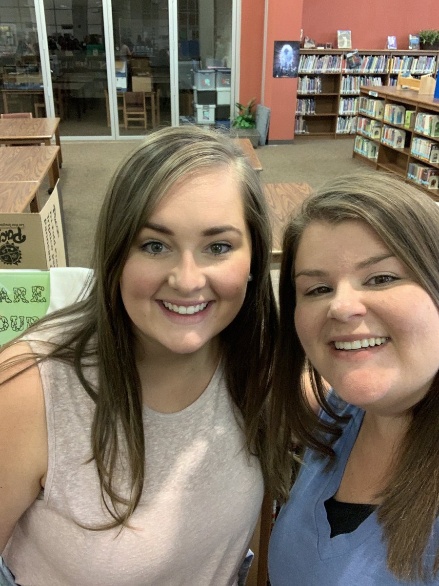 #florenceblackelem Selfie Ice Breaker fun! #samehairlength