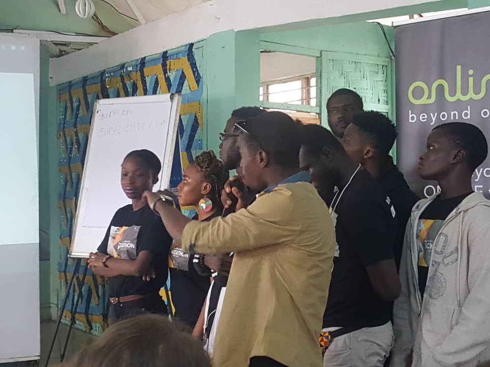 sensihub1's tweet photo. Mobility Hackers, present their solution on the use of swift pay an application developed to facilitate payments between Transport service providers and Transport users.
#DSTI #MoTA #worldbank #gfdrr #Sensitechhub #urbanmobilityhack https://t.co/EgdIFp4CMl
