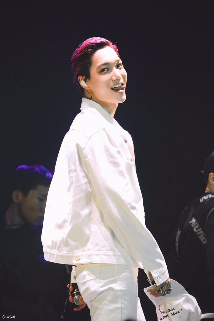 Gloria_0114's tweet photo. 190728 𝑻𝒊𝒎𝒆 𝒇𝒐𝒓 𝒄𝒐𝒏𝒇𝒆𝒔𝒔𝒊𝒐𝒏
【https://t.co/1aWqQYlhXa】
#엑소카이 #김종인 #88DAY_KAI @weareoneEXO https://t.co/DBIvWZMlfY