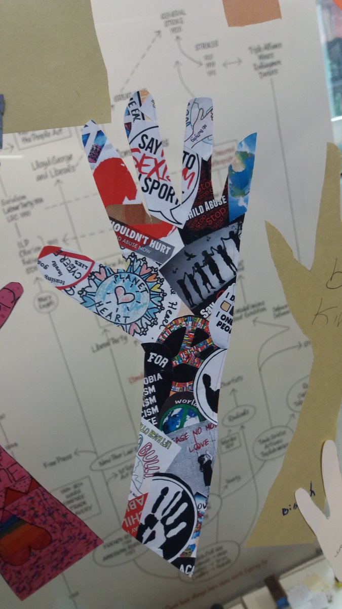 JDonnelly1984's tweet photo. Rise! We are installating thousands of hands rising up & giving voice to those who contributed from across the country and even some from France inspired by Peterloo #PHMPeterloo
@PHMMcr
@StanleyGrovePA
@BuildBridgeArt https://t.co/HuMtDjyZuu