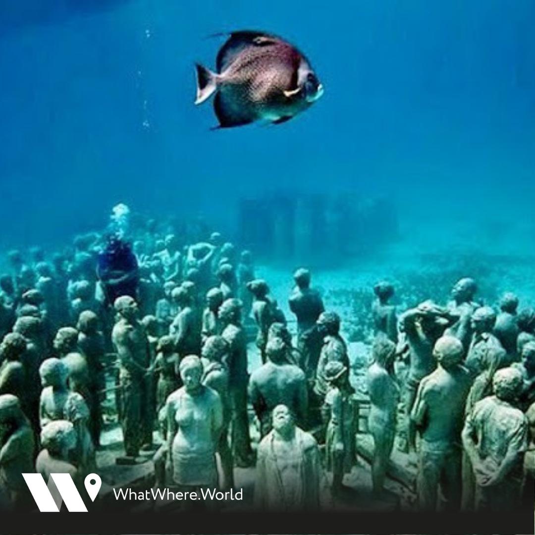 TsaritsaPolei's tweet photo. Hidden beneath the waves, the Cancun Underwater Museum is home to a collection of beautiful sculptures that are slowly becoming part of the reef.🐠🦀🐟🌊
#whatwhereworld #travel #Cancun #CancunUnderwaterMuseum #feelthesea #amazingplace #sculptures #reef #snorkeling #scubadiving https://t.co/flTQ3gGyYi