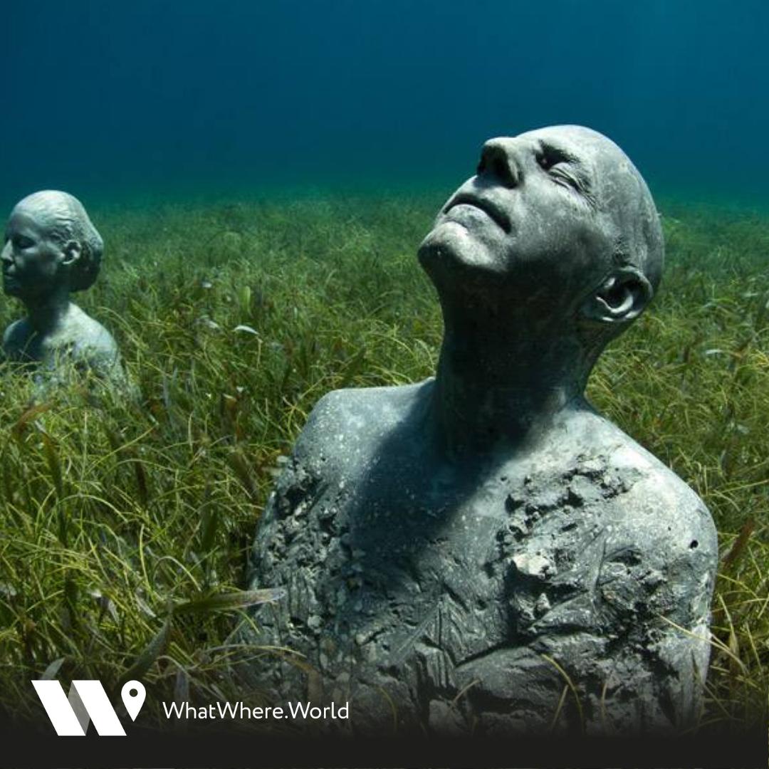 TsaritsaPolei's tweet photo. Hidden beneath the waves, the Cancun Underwater Museum is home to a collection of beautiful sculptures that are slowly becoming part of the reef.🐠🦀🐟🌊
#whatwhereworld #travel #Cancun #CancunUnderwaterMuseum #feelthesea #amazingplace #sculptures #reef #snorkeling #scubadiving https://t.co/flTQ3gGyYi