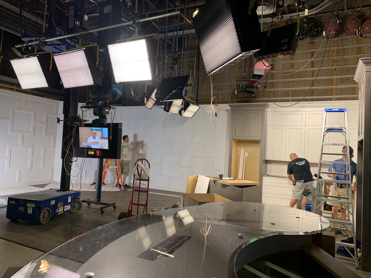 KristenMinCLT's tweet photo. It keeps getting better every day! #NewSetVibes #QCat3 #QCMorning #QCLife https://t.co/WfuF7fBLLz