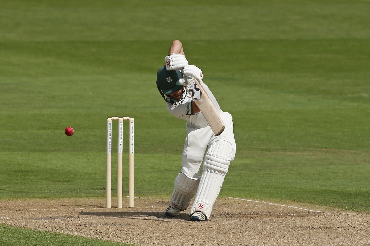 WorcsCCC's tweet photo. A superb 50 up for Alex Milton, coming off 92 balls and containing 8 fours!

Worcestershire 138/8

#WORvAUS https://t.co/TUYxQeUtR0
