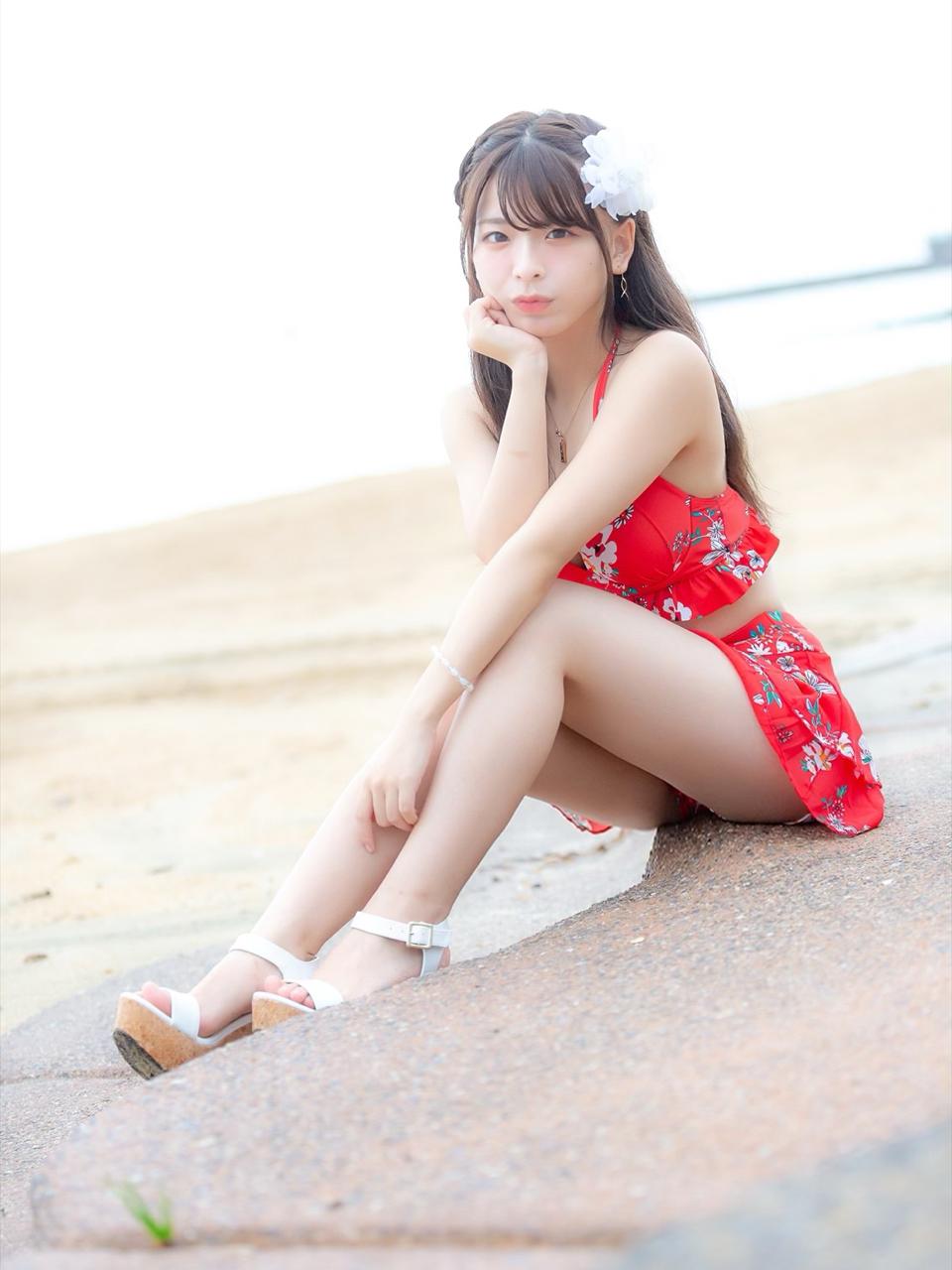 牧野凪紗  / X