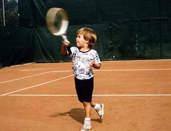 MovaRommel's tweet photo. @LuisAlvarez_1 @rogerfederer ๐ #NohayNadieMasGrandeQueRogerFederer ๐ ...Nadie!!!
#RF38๐ https://t.co/9Nxy7ruKjY