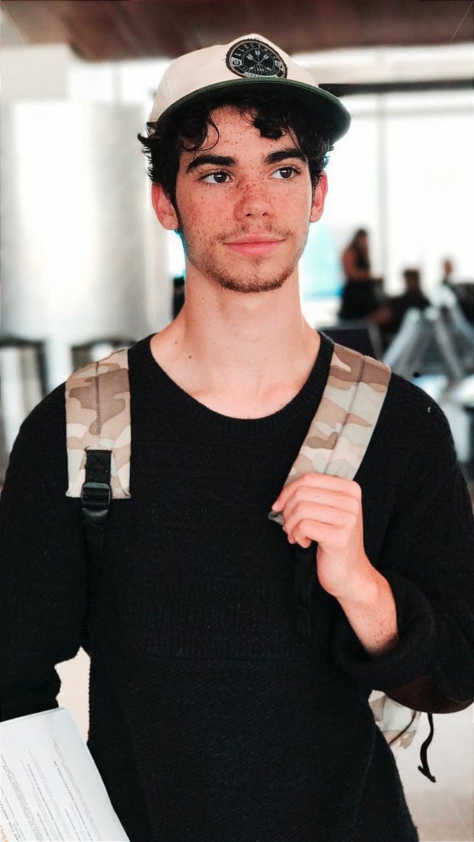 silensemusic's tweet photo. Thanks for all the laughs and entertainment. Thank you for all of the inspiration you give and thanks for caring about all of us. Rest in peace, Cameron Boyce. 💕
 #CameronBoyceRIP https://t.co/CzDe4xaOGY