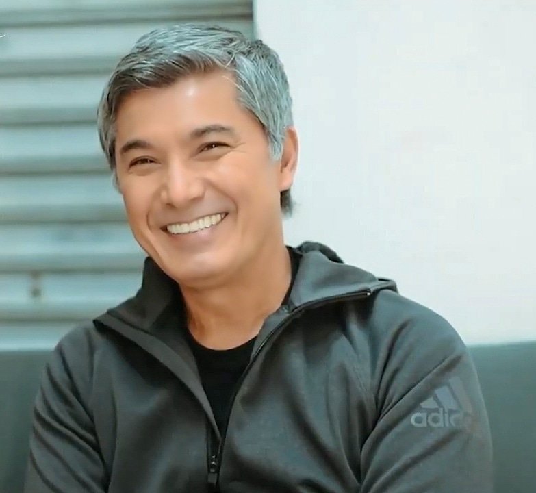 AM_Fanatics's tweet photo. Hi Handsome 👋😍
@albertmartinezph #AlbertMartinez 
#Handsome #Pogi #Gwapo https://t.co/pyelrWbfij