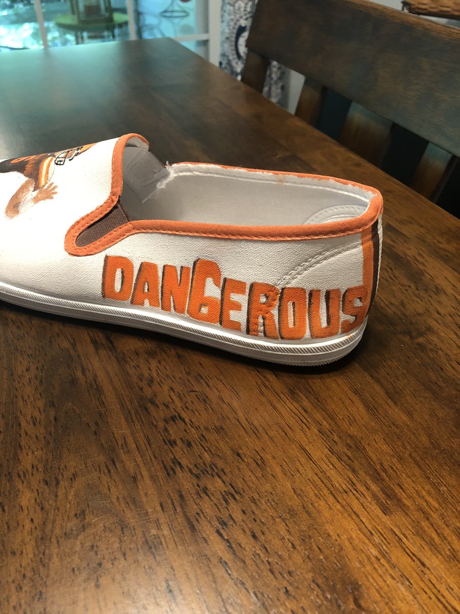 I woke up feeling dangerous wearing these...lol thanks <a href="/KristaRamser/">Krista Ramser</a> shoes look awesome!! If anyone wants shoes painted talk to her #gameday <a href="/Browns/">Cleveland Browns</a> <a href="/reflog18/"></a>